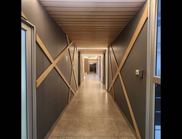 239M² OFFICE TO LET IN WESTVILLE